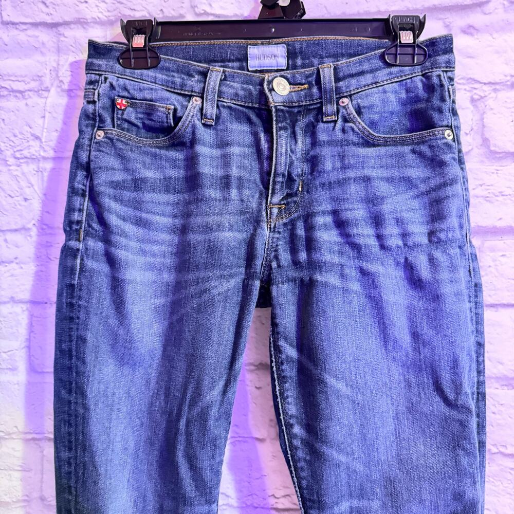 HUDSON Blue Jeans Straight leg size 26 waist